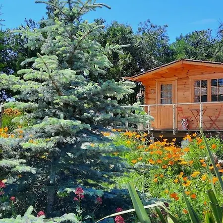 De Chenier Homestay