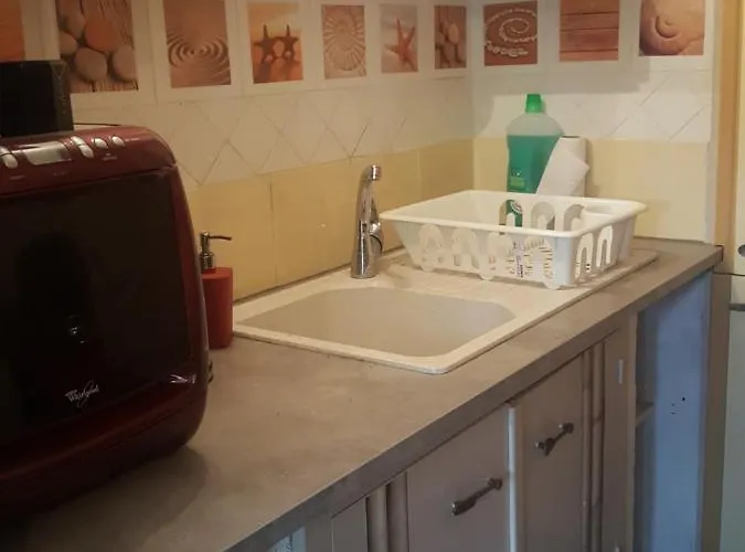 홈스테이 De Chenier 레벤팅부그리스